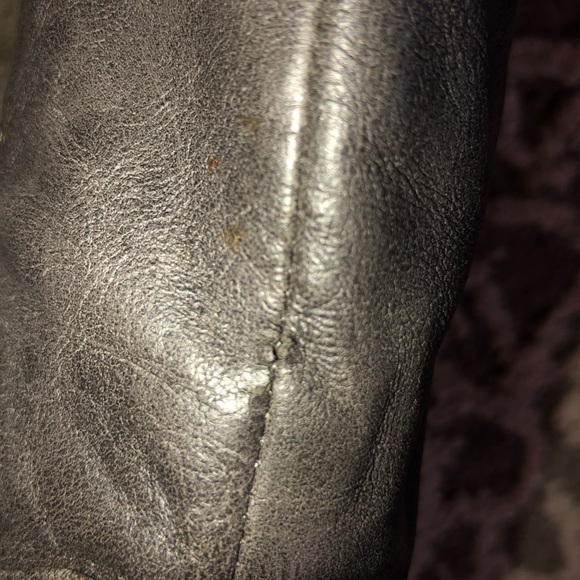 Guess OTK grey boots with buckles - Picture 5 of 6